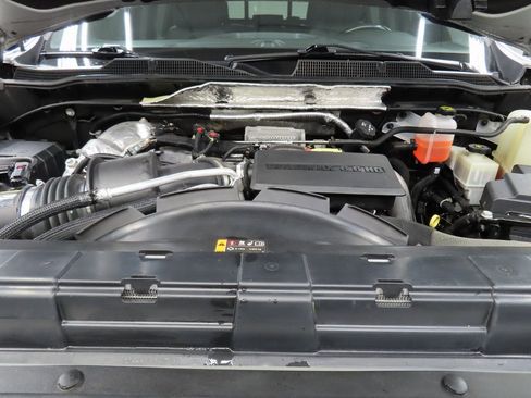 Used 2020 Chevrolet Silverado 2500 LTZ w/ LTZ Plus Package image 25