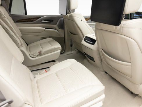 Used 2021 Cadillac Escalade Premium Luxury Platinum w/ LPO, Radiant Package image 38