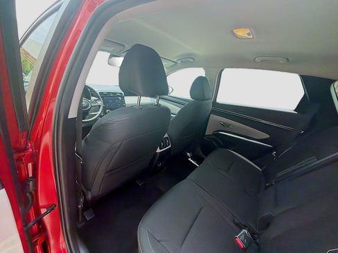 Used 2023 Hyundai Tucson SEL FWD image 22