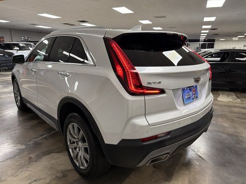 Used 2021 Cadillac XT4 Premium Luxury FWD image 8