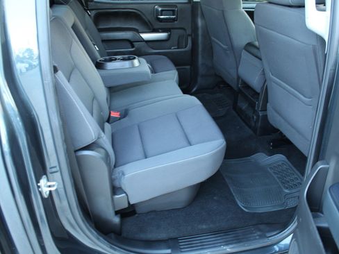 Used 2018 Chevrolet Silverado 1500 LT w/ All Star Edition image 22