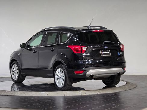 Used 2019 Ford Escape SEL image 6