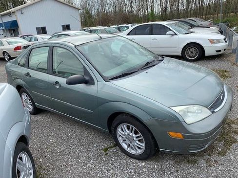 Used 2005 Ford Focus SE image 9