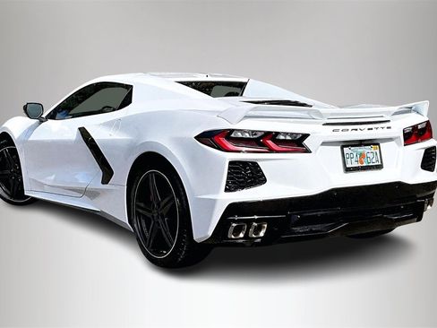 Used 2024 Chevrolet Corvette Stingray w/ Z51 Performance Package image 4