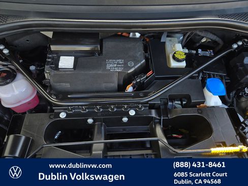 Used 2023 Volkswagen ID.4 Pro S image 26
