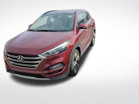 Used 2017 Hyundai Tucson Limited w/ Limited Ultimate Package 03 image 6
