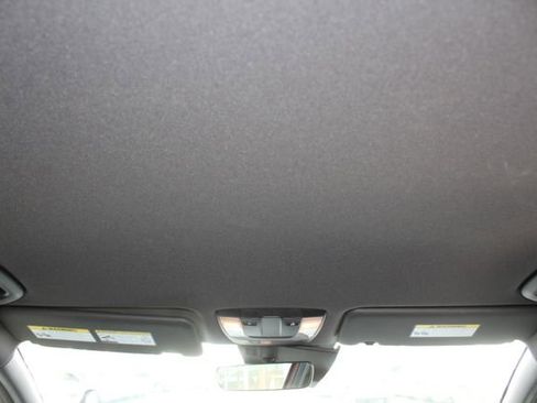 Used 2025 Kia Sportage X-Line image 22