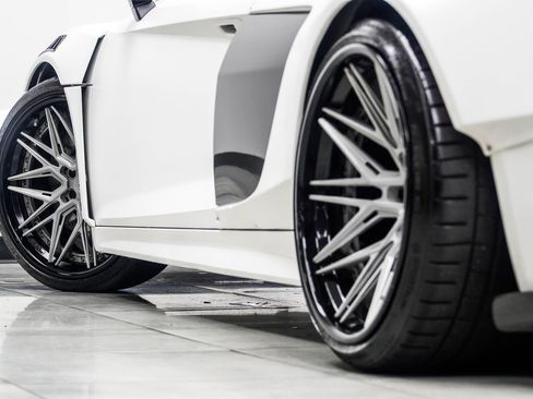 Used 2018 Audi R8 V10 AWD/4WD image 26