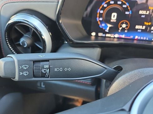 Used 2025 Chevrolet Colorado Z71 w/ Z71 Convenience Package 2 image 19