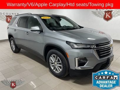Used 2023 Chevrolet Traverse LT