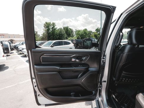 Used 2024 RAM 1500 Big Horn AWD/4WD image 10