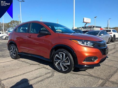 Used 2019 Honda HR-V Sport image 1
