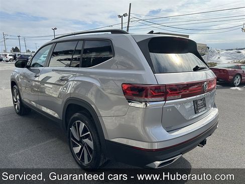 Used 2025 Volkswagen Atlas SE image 5