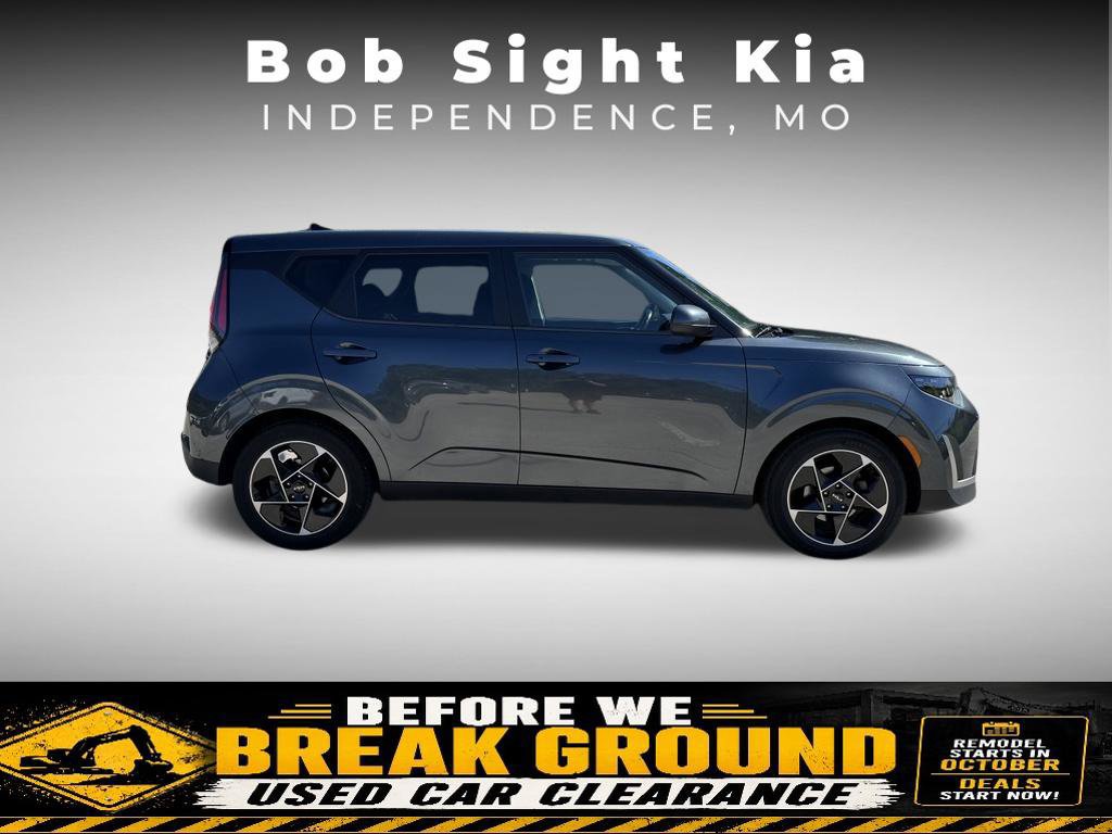 Used 2023 Kia Soul EX FWD image 15