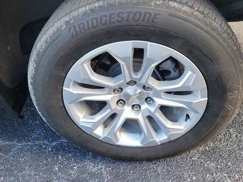 Used 2022 Chevrolet Silverado 1500 LTZ RWD image 8