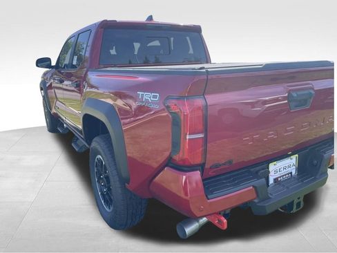 New 2025 Toyota Tacoma TRD Off-Road AWD/4WD image 9