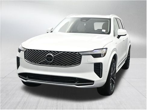 New 2026 Volvo XC90 T8 Ultra AWD/4WD image 8