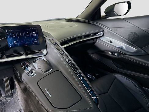 Used 2024 Chevrolet Corvette Stingray Coupe w/ Battery Protection Package image 24