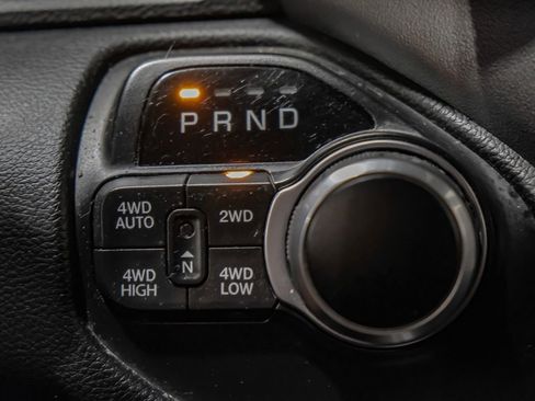 Used 2019 RAM 1500 Big Horn image 27