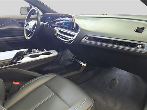 Used 2024 Cadillac Lyriq Tech w/ Driver Assist Package image 13
