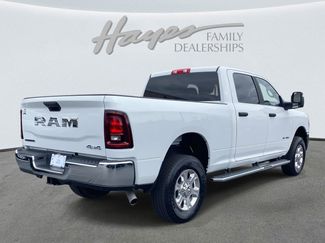 Used 2025 RAM 2500 Big Horn video 3