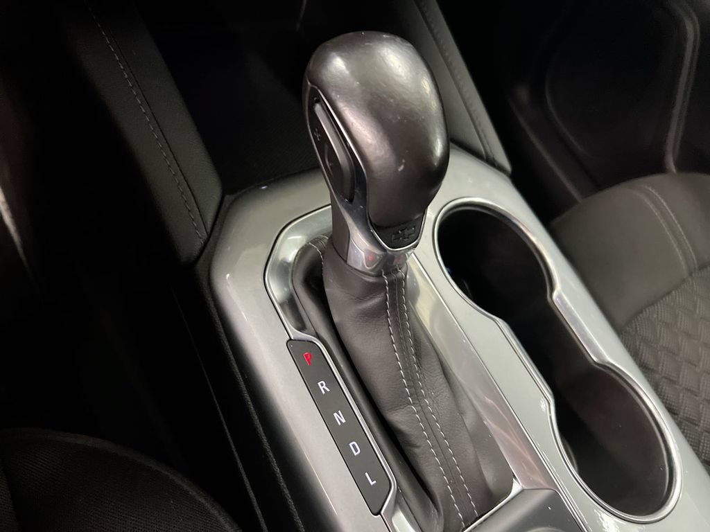 Used 2020 Chevrolet Blazer LT FWD image 17