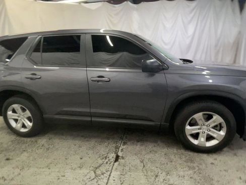 Used 2023 Honda Pilot LX image 9