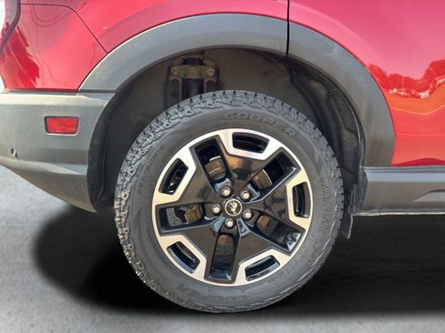 Used 2021 Ford Bronco Sport Outer Banks AWD/4WD image 24