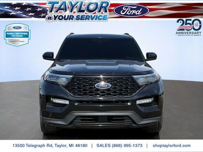 Certified 2024 Ford Explorer ST-Line w/ Class IV Trailer Tow Package