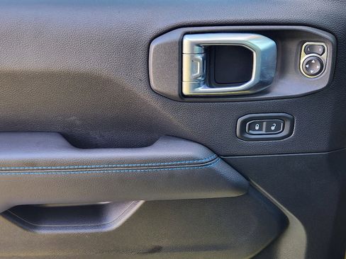 Used 2022 Jeep Wrangler Unlimited Rubicon 4xe w/ Steel Bumper Group image 23