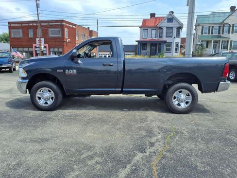 Used 2015 RAM 2500 Tradesman w/ Chrome Appearance Group AWD/4WD image 5