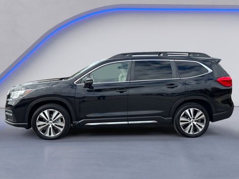 Used 2022 Subaru Ascent Limited image 7