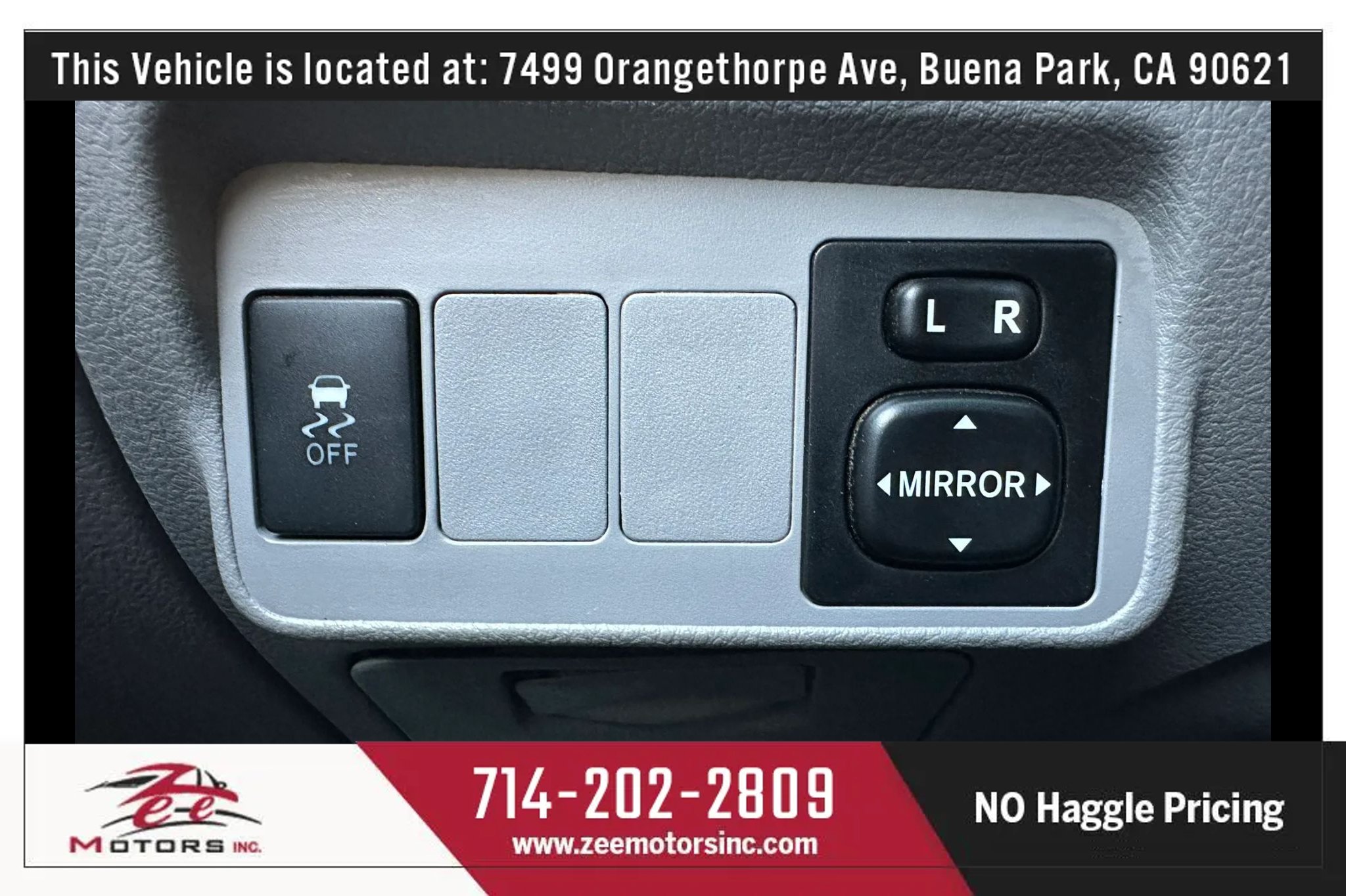 Used 2013 Toyota Corolla L FWD image 32