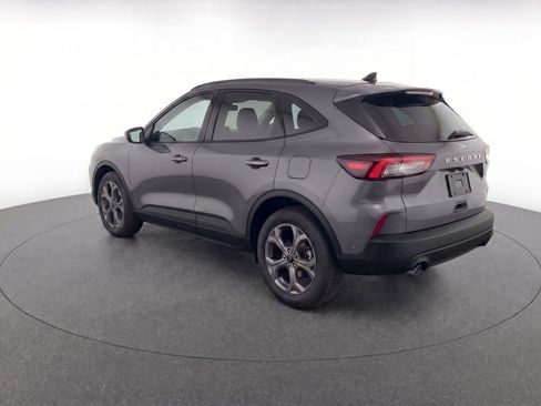 Used 2025 Ford Escape ST-Line AWD/4WD image 3
