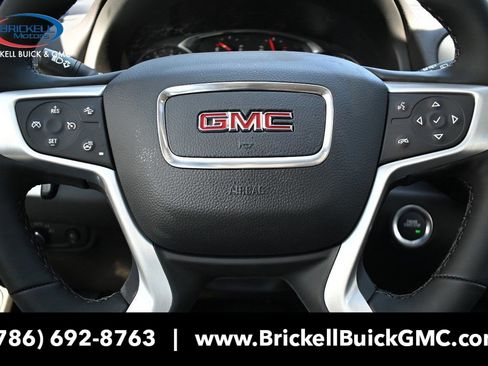 New 2024 GMC Terrain SLT w/ Elevation Edition image 29