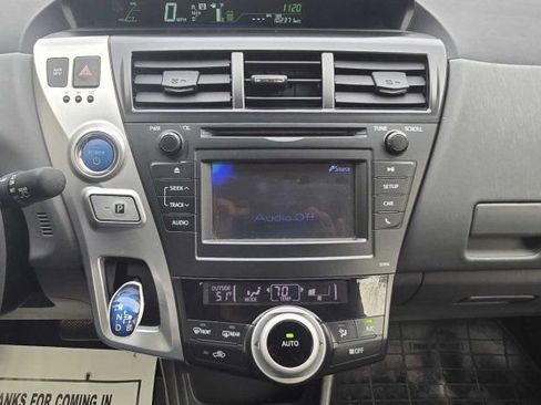 Used 2012 Toyota Prius V Five image 20