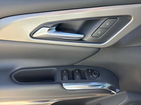 New 2026 Chevrolet Traverse LT w/ Midnight/Sport Edition FWD image 14