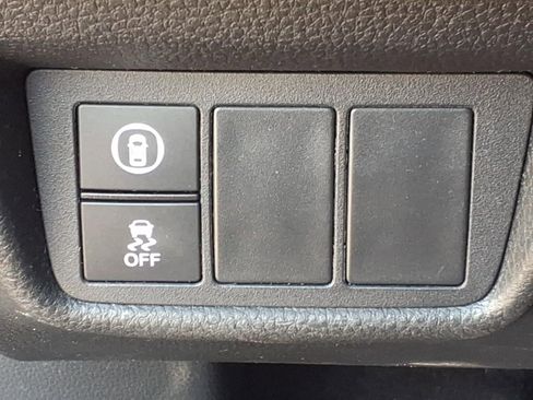 Used 2019 Honda Accord LX image 14