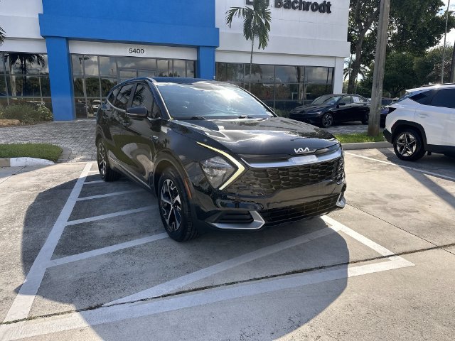 Used 2023 Kia Sportage EX FWD image 17