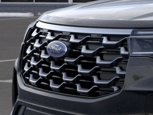 New 2026 Ford Explorer Platinum image 17