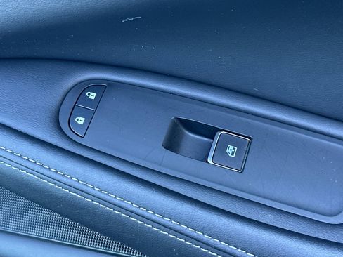 Used 2025 INFINITI QX60 Pure image 24