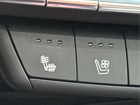 Used 2022 Cadillac CT4 Sport image 19