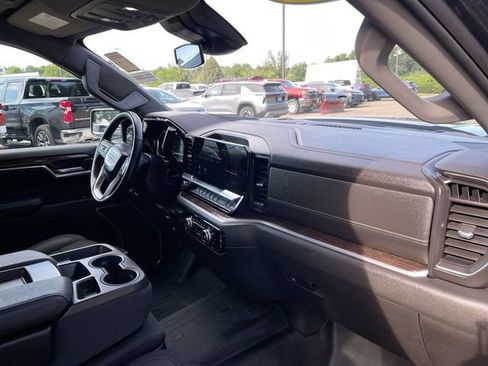 Used 2023 GMC Sierra 1500 Elevation AWD/4WD image 28