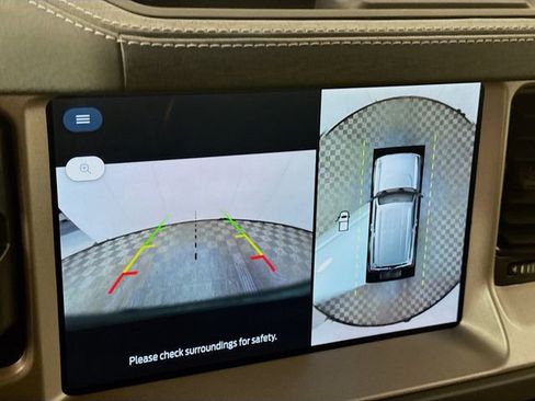 Used 2025 Ford Bronco Outer Banks image 14