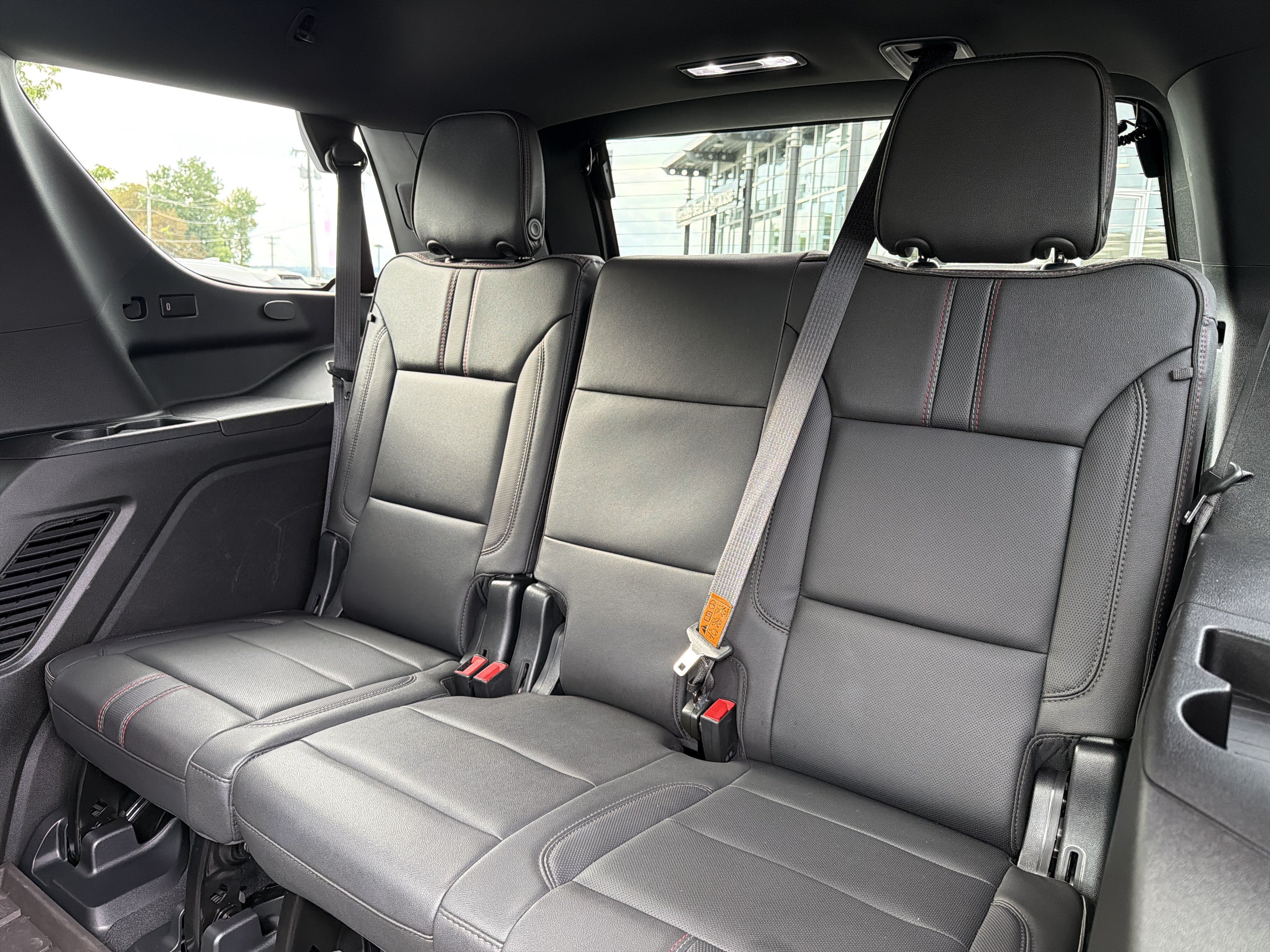 Used 2023 Chevrolet Tahoe RST w/ Luxury Package AWD/4WD image 29