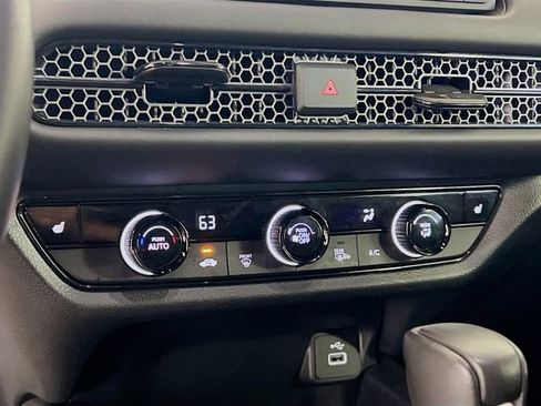 Used 2024 Honda HR-V Sport image 12