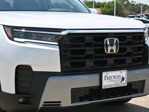 Used 2026 Honda Pilot Elite image 28