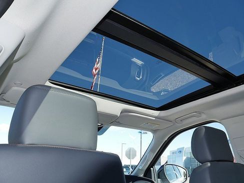 New 2025 Ford Expedition Max Active image 25