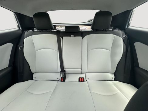 Certified 2022 Toyota Prius Limited FWD image 12