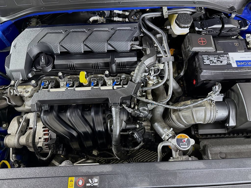 Used 2023 Hyundai Venue SEL FWD image 33